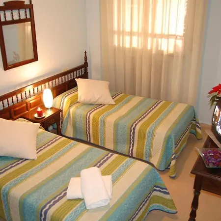 オスタル ロス インファンテス